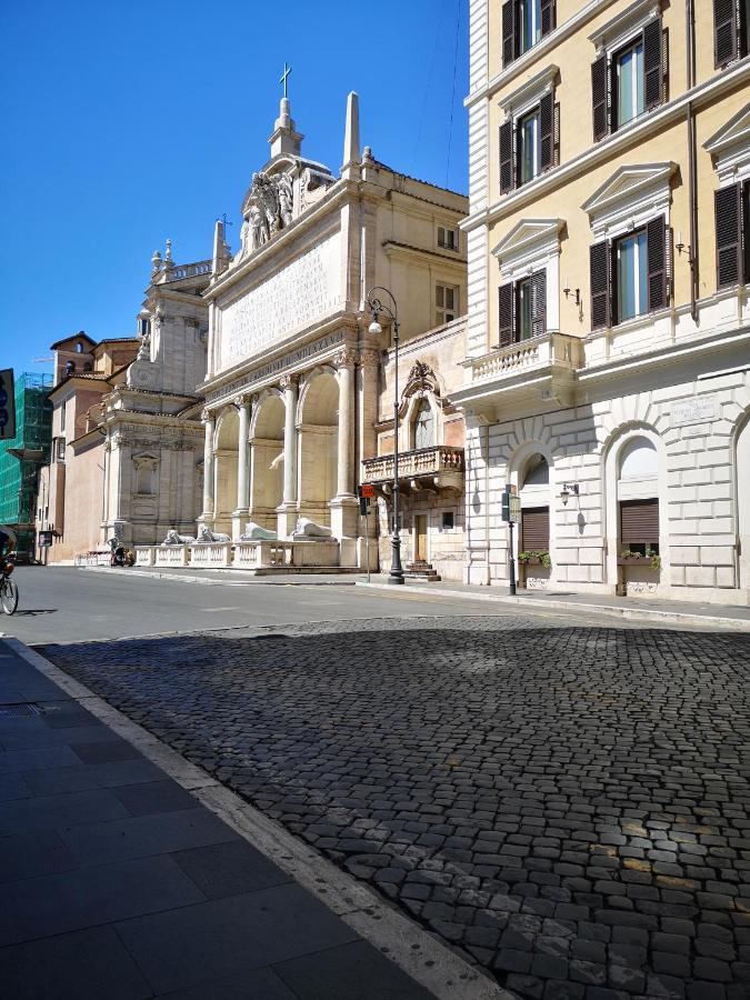 Hotel Travellers Rome