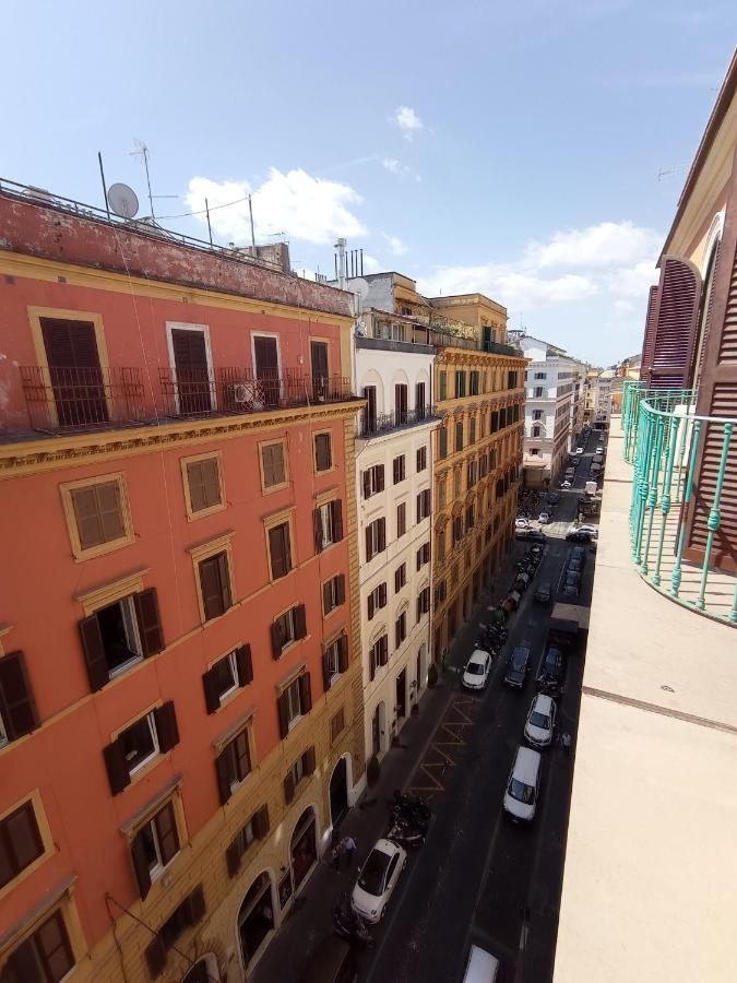 Hotel Travellers Rome